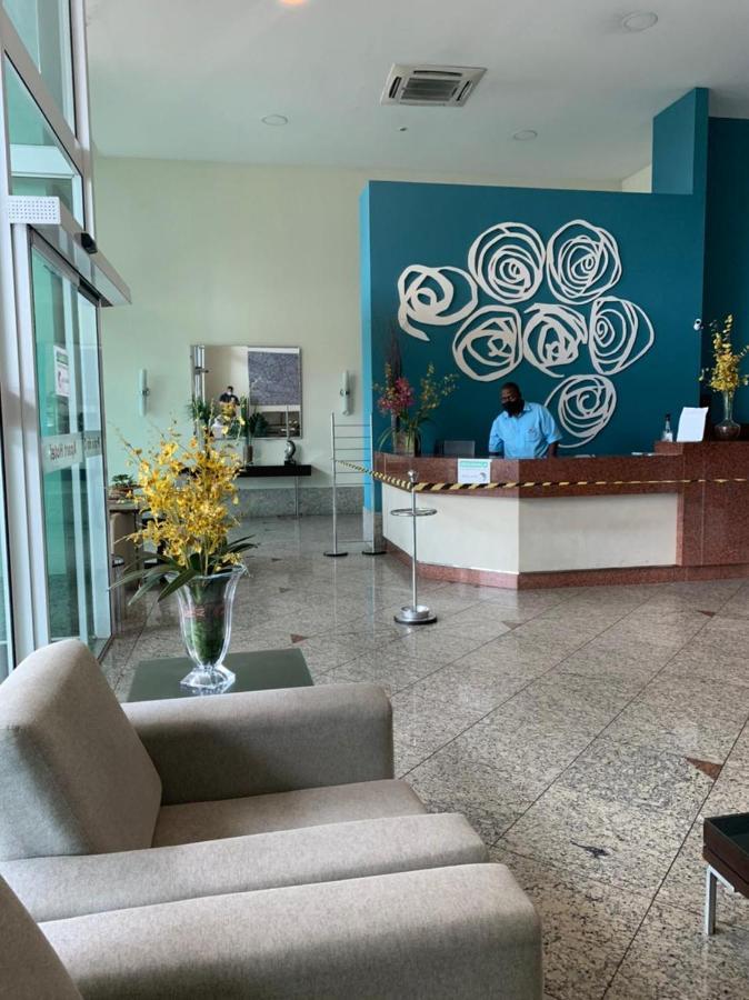 Flat Iate Clube Home Experience Praia Do Canto วิตอเรีย ภายนอก รูปภาพ